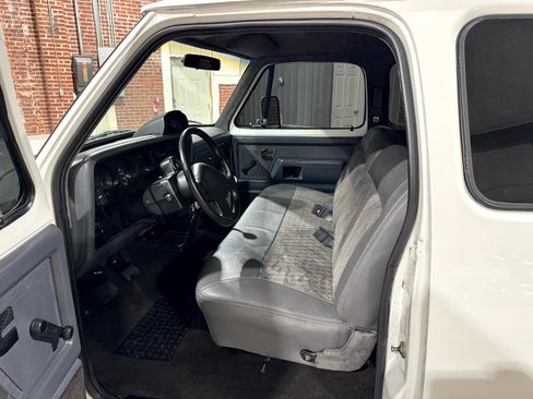 Used 1993 Dodge D/W Truck 350 image 11