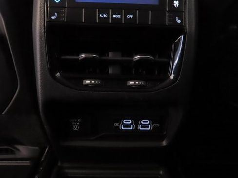 Used 2021 Jeep Grand Cherokee L Limited image 34