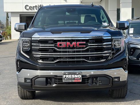 Used 2026 GMC Sierra 1500 SLT w/ SLT Premium Plus Package AWD/4WD image 11