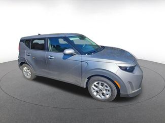 Used 2025 Kia Soul LX w/ LX Technology Package video 2