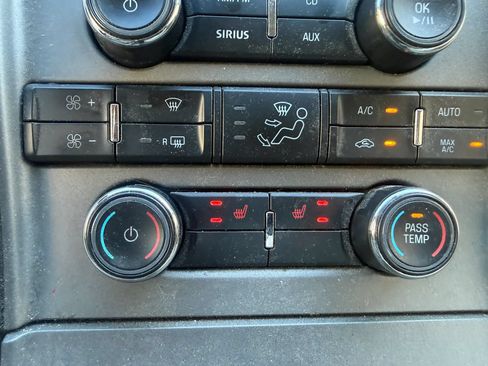 Used 2012 Ford Taurus SEL AWD/4WD image 13