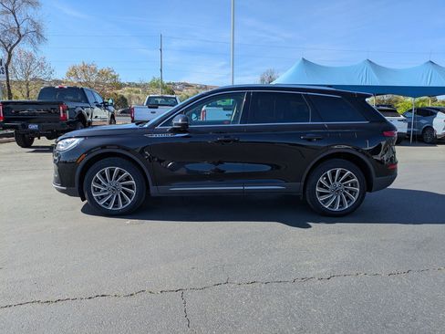 Used 2024 Lincoln Corsair Reserve w/ Equipment Group 201A image 7