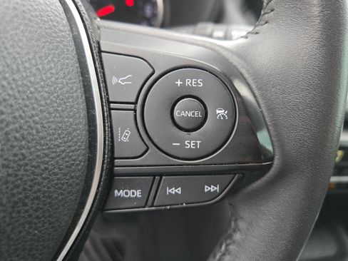 Used 2021 Toyota RAV4 XLE Premium FWD image 13