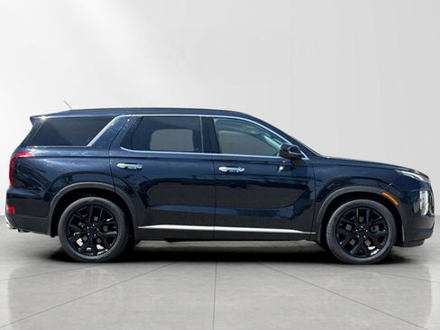 Used 2020 Hyundai Palisade SEL FWD image 2