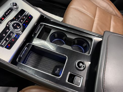 Used 2023 Lincoln Aviator Reserve w/ Jet Appearance Package AWD/4WD image 21