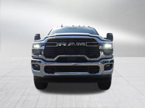 New 2026 RAM 3500 Tradesman image 9