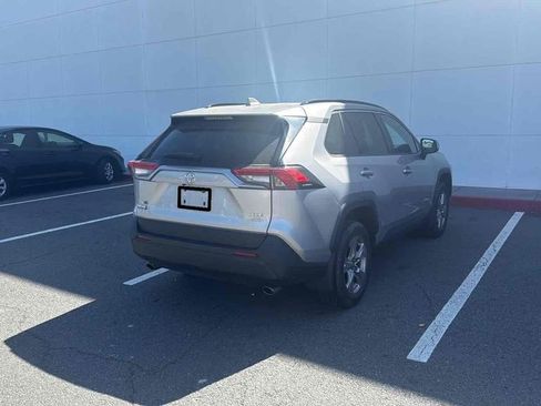 Used 2023 Toyota RAV4 XLE w/ Convenience Package image 7