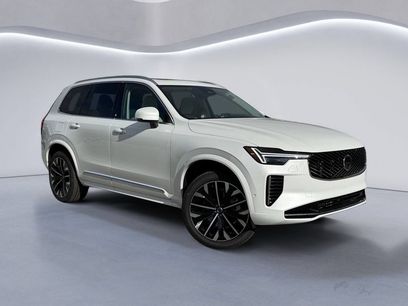 New 2026 Volvo XC90 B6 Ultra w/ Protection Package