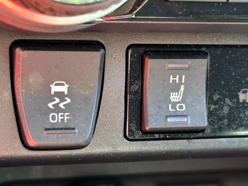 Certified 2025 Toyota RAV4 XLE w/ Convenience Package image 29