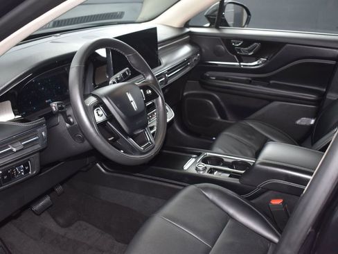 Used 2024 Lincoln Corsair Grand Touring w/ Equipment Group 301A image 8