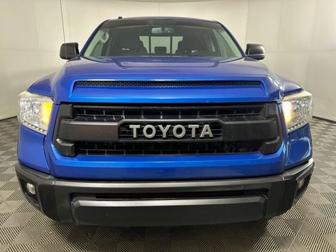 Used 2017 Toyota Tundra SR5 image 8