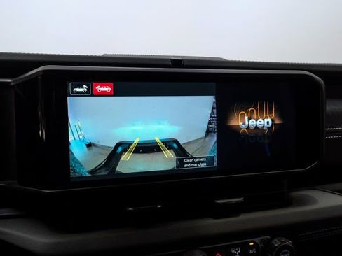 Used 2025 Jeep Wrangler Unlimited Rubicon 392 image 67