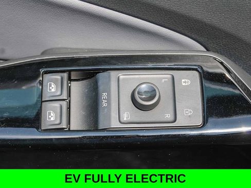 Used 2023 Volkswagen ID.4 Pro S AWD/4WD image 20