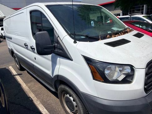 Used 2017 Ford Transit 150 130 Low Roof RWD image 1