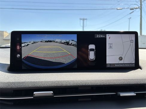 Used 2022 Genesis GV70 2.5T w/ Select Package image 24