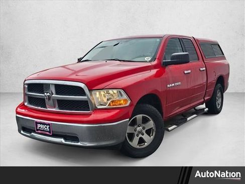 Used 2011 RAM 1500 Classic SLT image 1