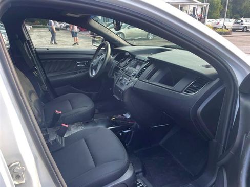 Used 2016 Ford Taurus Police Interceptor AWD image 11