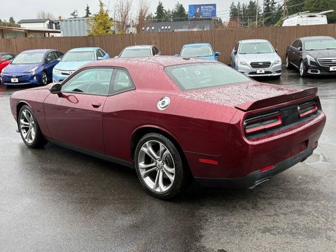 Used 2021 Dodge Challenger R/T RWD image 5