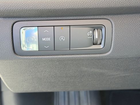 Used 2025 Chevrolet Equinox LT image 14