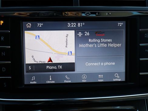 Used 2020 Lincoln Continental w/ Premium Package image 22