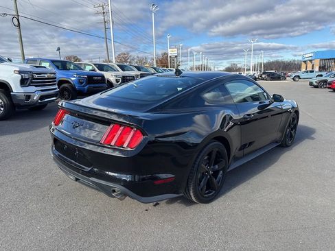 Used 2022 Ford Mustang Coupe w/ Equipment Group 101A image 5