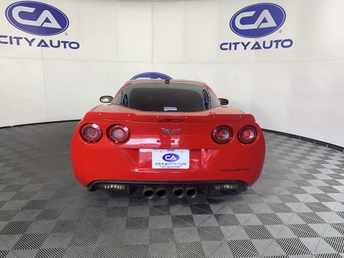 Used 2005 Chevrolet Corvette Coupe w/ Preferred Equipment Group image 4