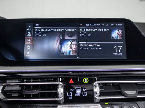 Used 2021 BMW Z4 sDrive30i w/ Premium Package image 29