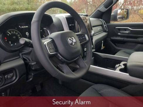 Certified 2025 RAM 1500 Big Horn image 17