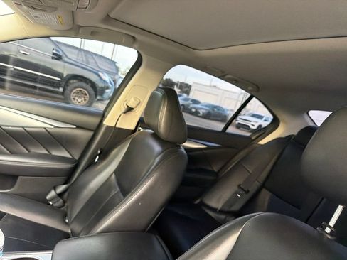 Used 2021 INFINITI Q50 Luxe RWD image 5
