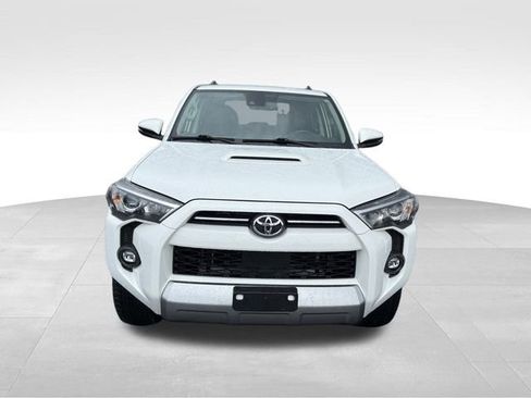 Used 2023 Toyota 4Runner TRD Off-Road Premium image 2