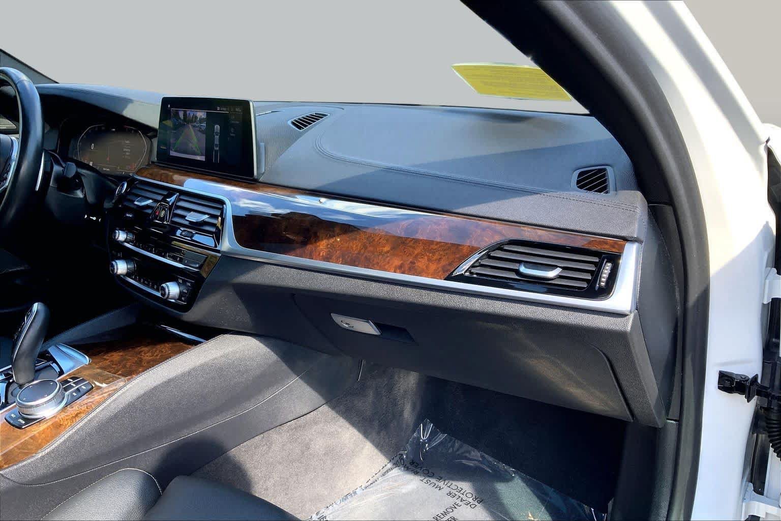Used 2020 BMW 540i xDrive w/ Executive Package AWD/4WD image 17