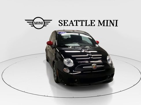 Used 2017 FIAT 500 Abarth FWD image 3