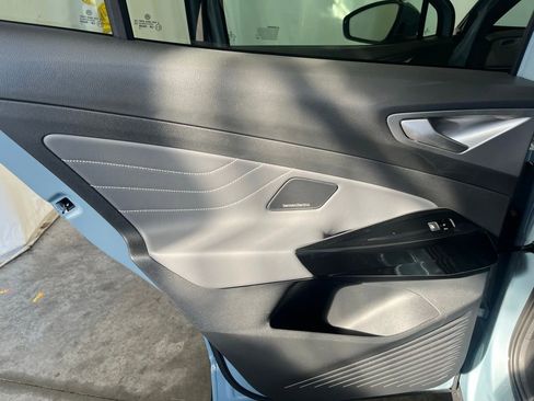 New 2025 Volkswagen ID.4 Pro S Plus image 20