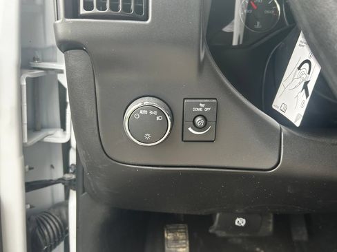 New 2026 GMC Savana 3500 w/ Driver Convenience Package RWD image 18