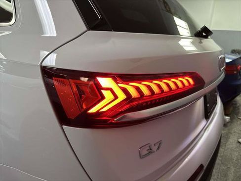 Used 2023 Audi Q7 3.0T Premium Plus w/ Premium Plus Package AWD/4WD image 6