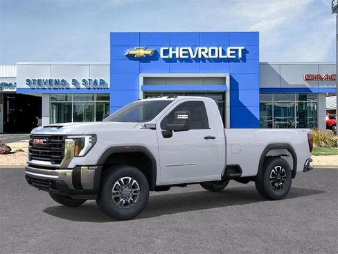 New 2026 GMC Sierra 3500 Pro image 2