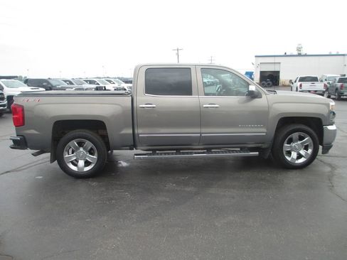 Used 2017 Chevrolet Silverado 1500 LTZ w/ Sport Package AWD/4WD image 6