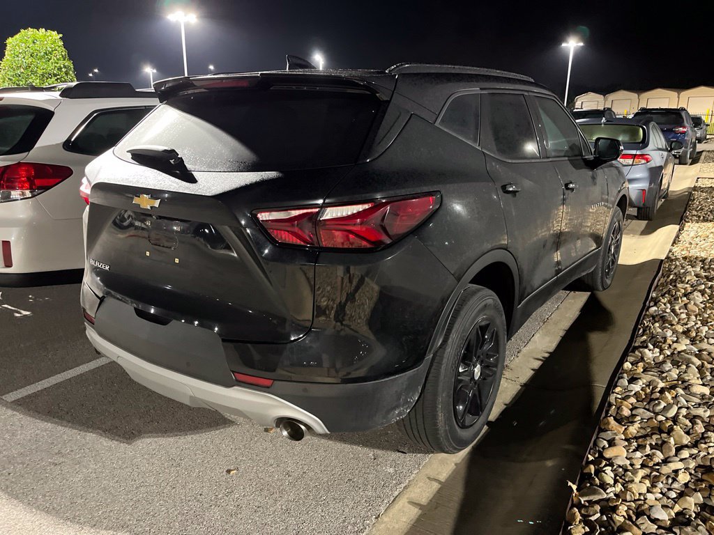 Used 2022 Chevrolet Blazer LT FWD image 4