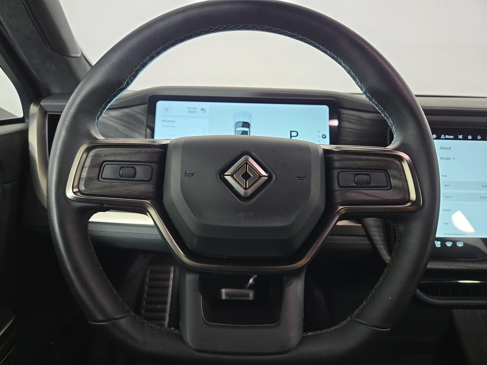 Used 2022 Rivian R1T Adventure AWD/4WD image 26