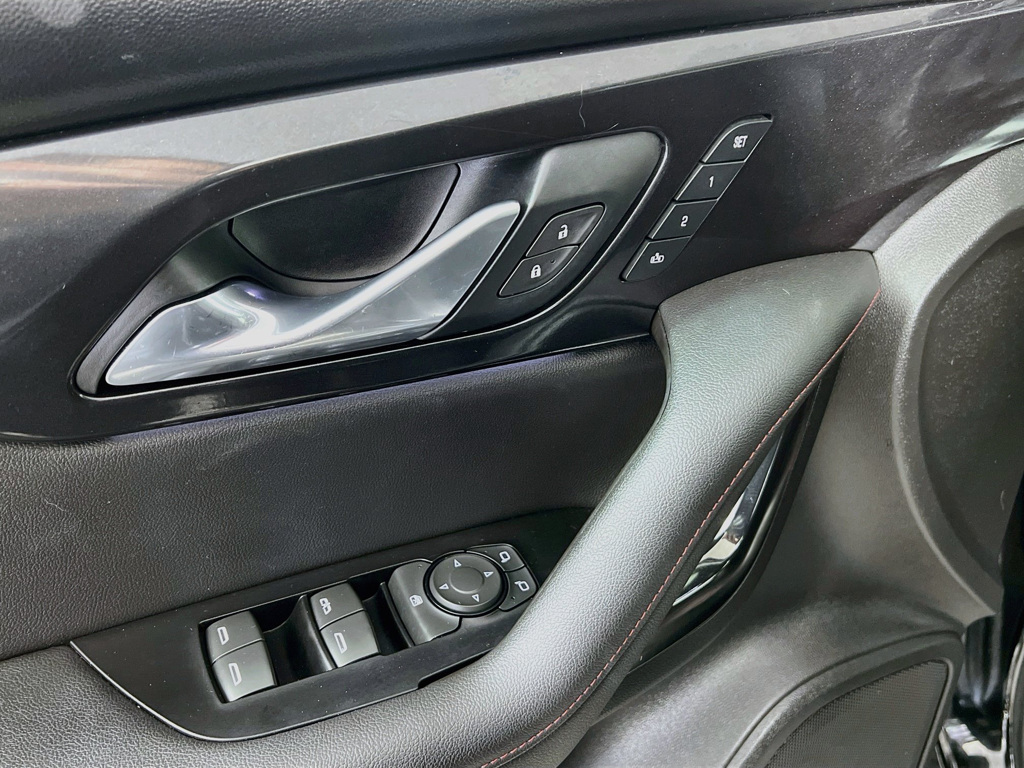 Used 2020 Chevrolet Blazer RS AWD/4WD image 18