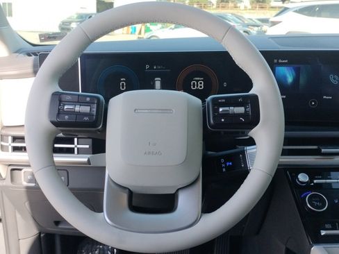 Used 2024 Hyundai Santa Fe SEL image 14