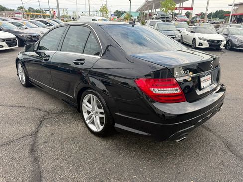 Used 2012 Mercedes-Benz C 300 4MATIC Sedan image 3