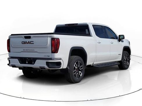Used 2025 GMC Sierra 1500 AT4 w/ AT4 Preferred Package image 3
