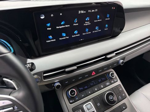 Used 2025 Hyundai Palisade SEL image 30