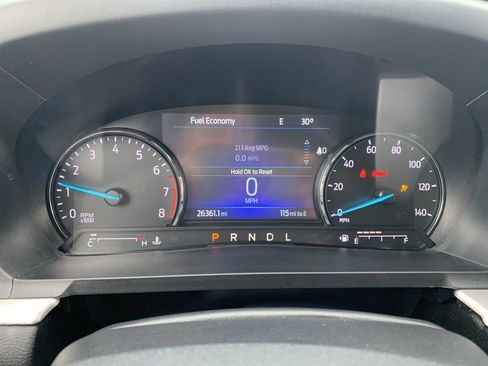 Used 2022 Ford Explorer XLT w/ Equipment Group 202A image 18