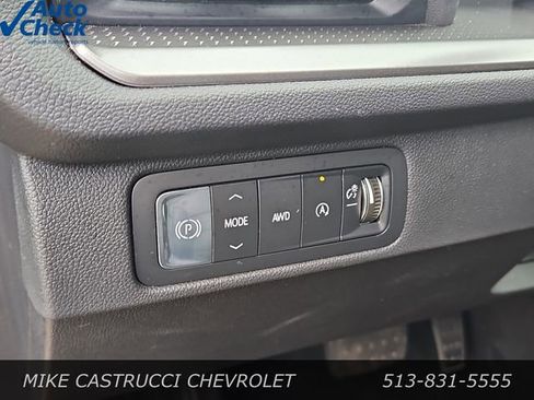 Used 2026 Chevrolet Traverse LT AWD/4WD image 22