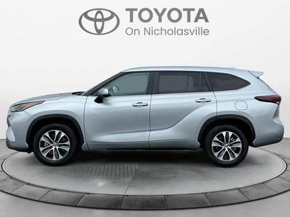 Used 2024 Toyota Highlander XLE