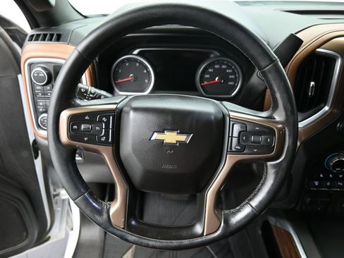 Used 2021 Chevrolet Silverado 3500 High Country image 13