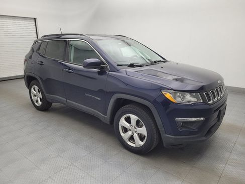 Used 2018 Jeep Compass Latitude w/ Popular Equipment Group image 11