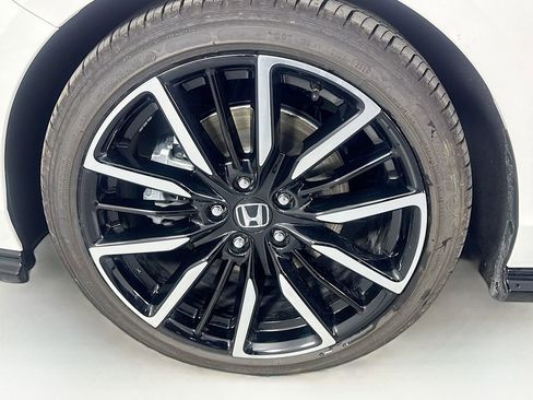 Used 2025 Honda Accord Touring image 40